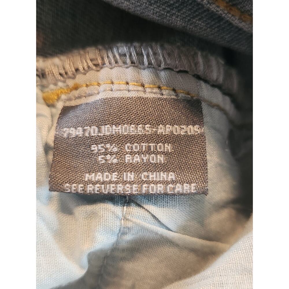 Light Blue Boyfriend Jeans with Leopard Heart Patches - Picture 10 of 10